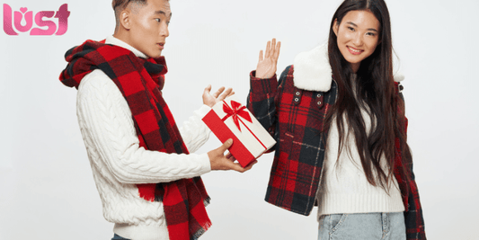 Các Món Quà Không Nên Tặng Người Yêu: Những Điều Bạn Cần Biết