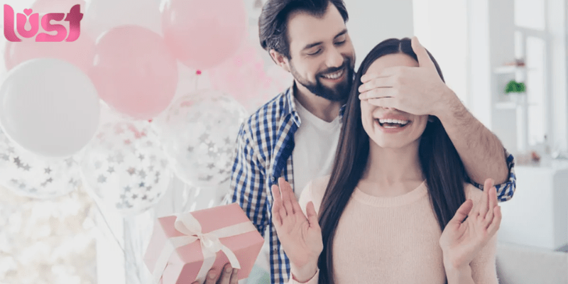 Quà Tặng Vợ Sinh Nhật: Top 15 Ý Tưởng Độc Đáo Và Ý Nghĩa Nhất