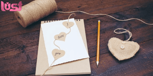 Viết Thiệp Tặng Quà Người Yêu: Bí Quyết Gửi Trao Yêu Thương