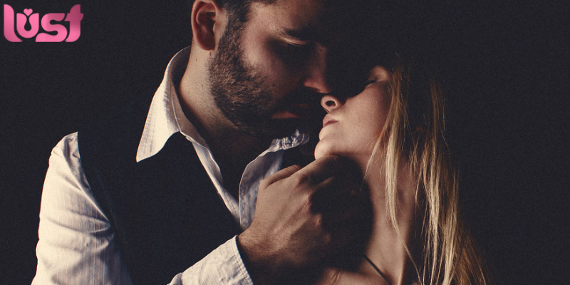 Tại Sao Đàn Ông Thích Được Hôn Cậu Nhỏ – 6 Lý Do Đầy Bất Ngờ