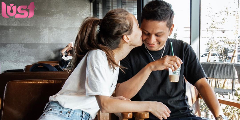 Quán Cafe Có Thể Hôn Nhau – Điểm Hẹn Lãng Mạn Cho Cặp Đôi